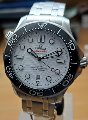 Omega Seamaster Diver 300M Co-Axial Wristwatch Ref. 210.30.42.20.04.001